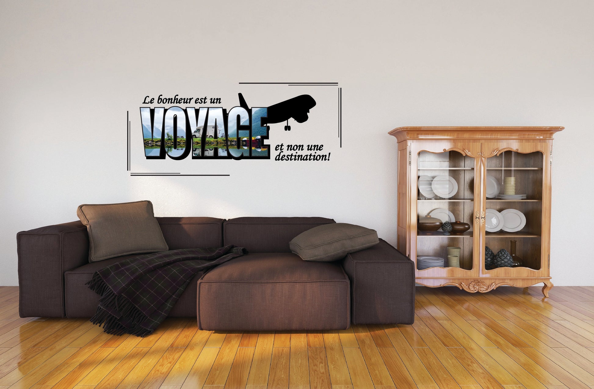 Salon moderne avec une citation de 'VOYAGE' stylé